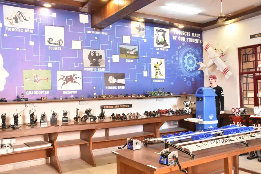 Arya College Jaipur Academic photo 2